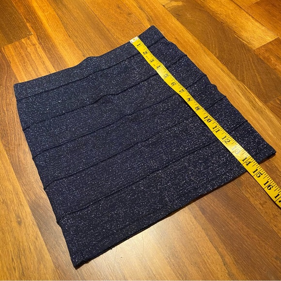 Y2K Dynamite Mini Metallic Thread Pencil Skirt in Navy, size small - Picture 7 of 8